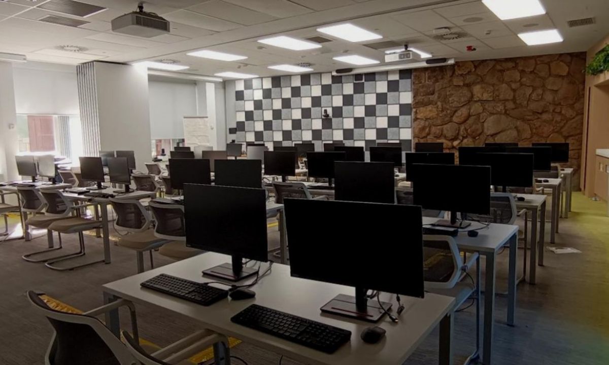Aprendizaje de habilidades tecnológicas y el desarrollo de competencias digitales.